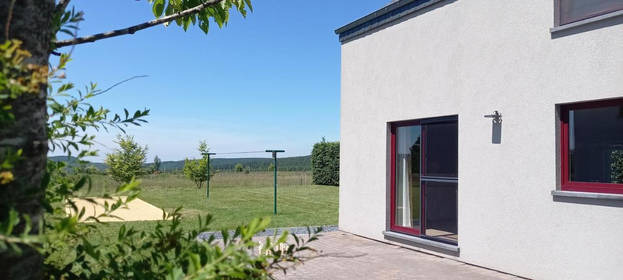Sur Les Hauteurs La-Roche-en-Ardenne Exterior foto